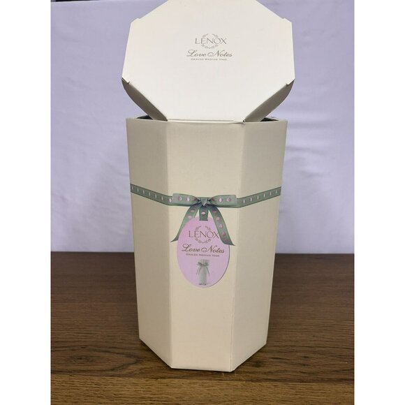 NEW LENOX Vase Love Notes Graced With Golden Accents IOB 9.5” GIFT READY Wedding - Picture 1 of 12